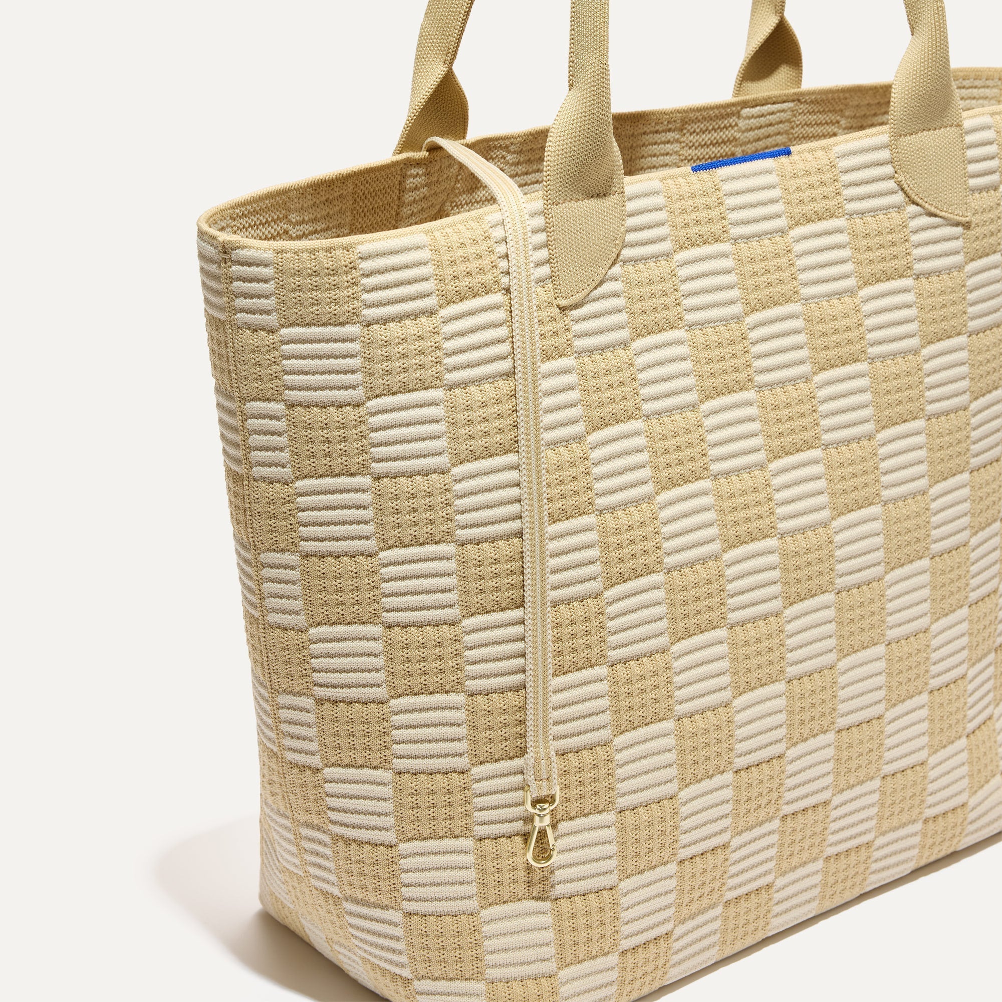 The Lightweight Tote - Checker Sand