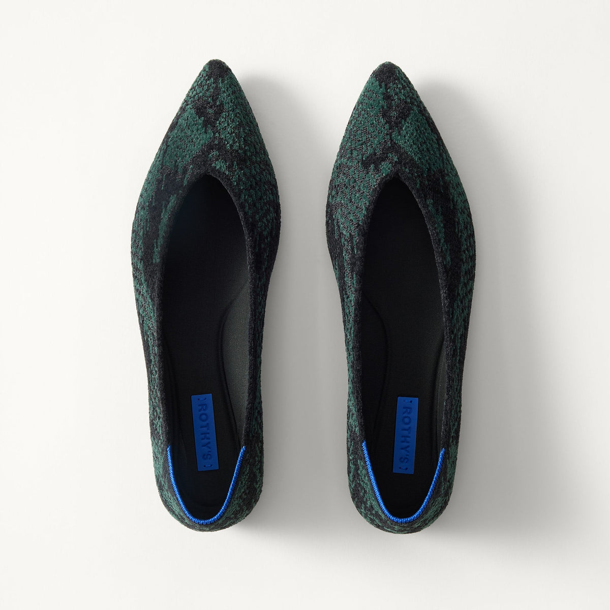 The Point III - ReVelvet™ Evergreen Python