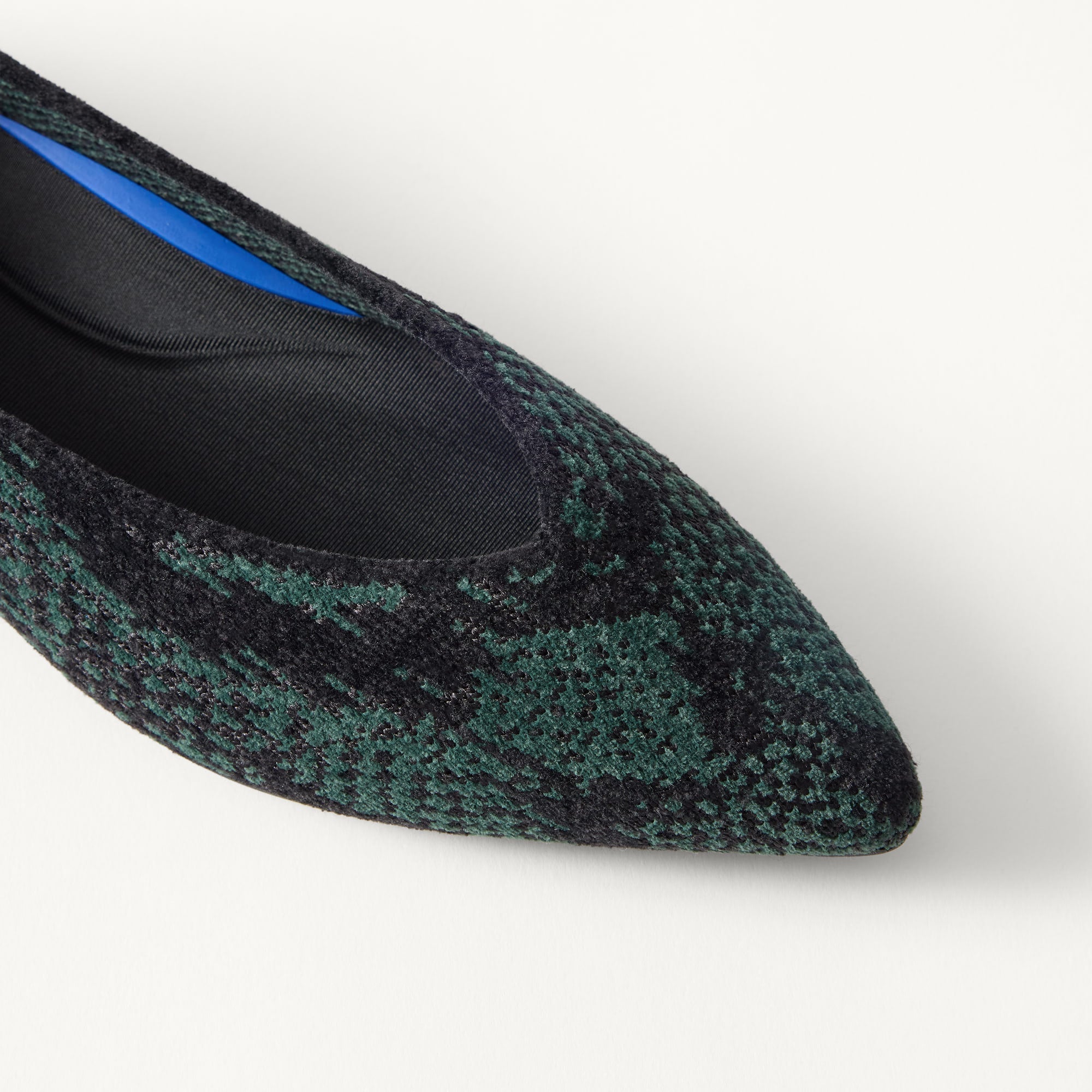 The Point III - ReVelvet™ Evergreen Python