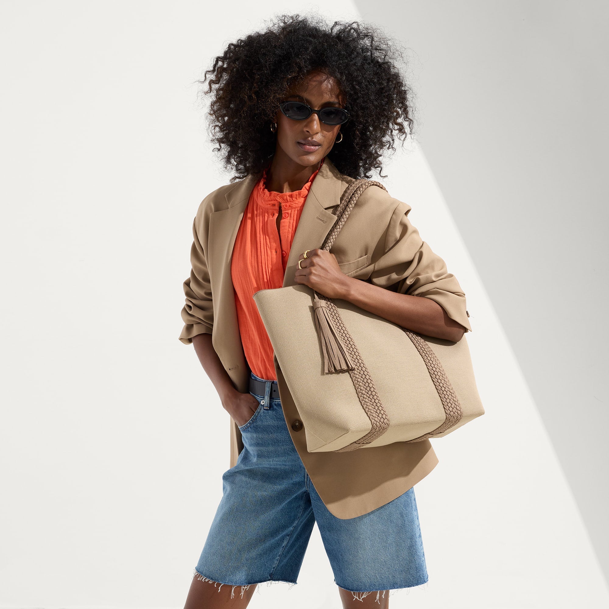 The Lightweight Tote - Caramel Twist