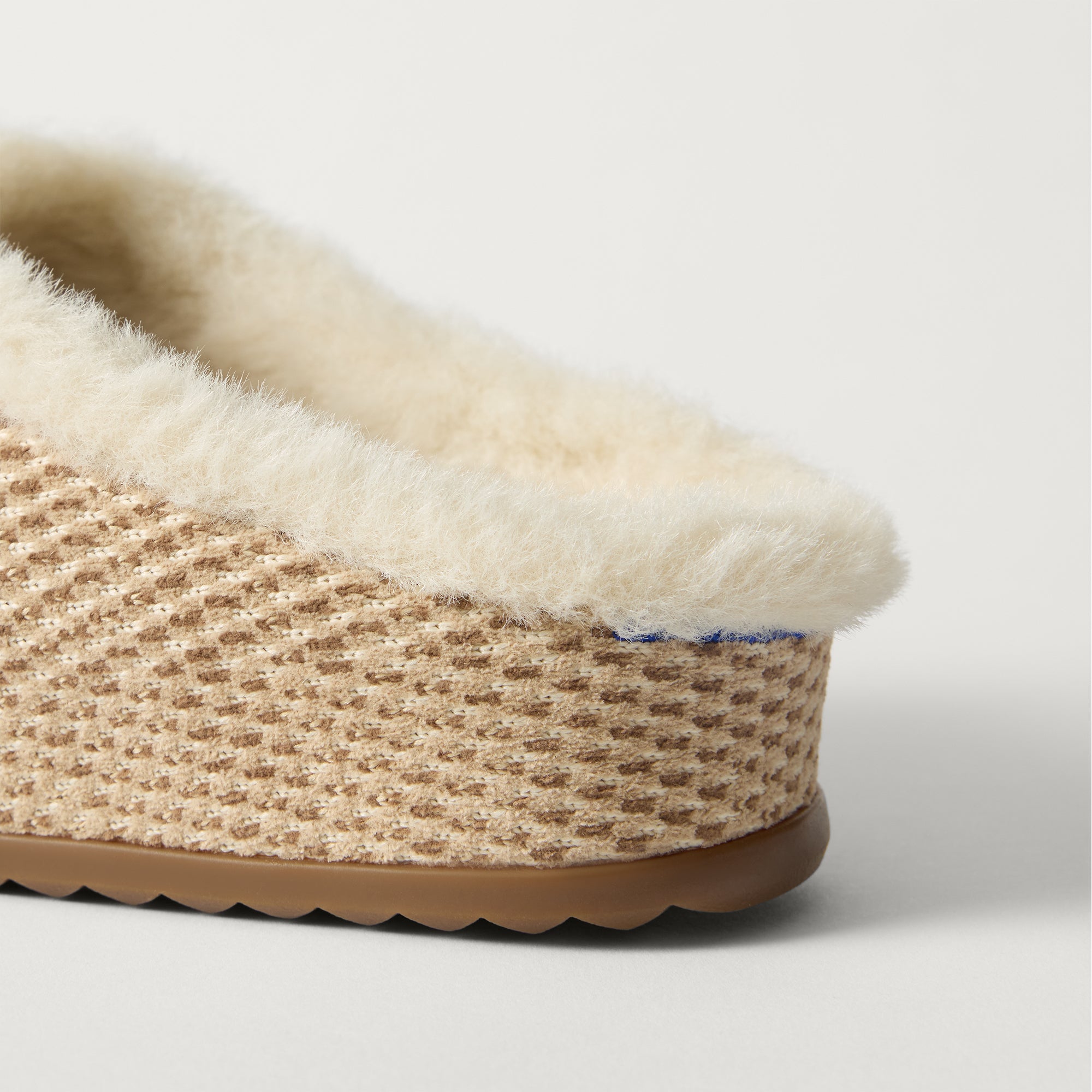 The Après Clog - ReVelvet™ Cream Herringbone